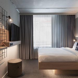 Kamer met een Queen Size Bed